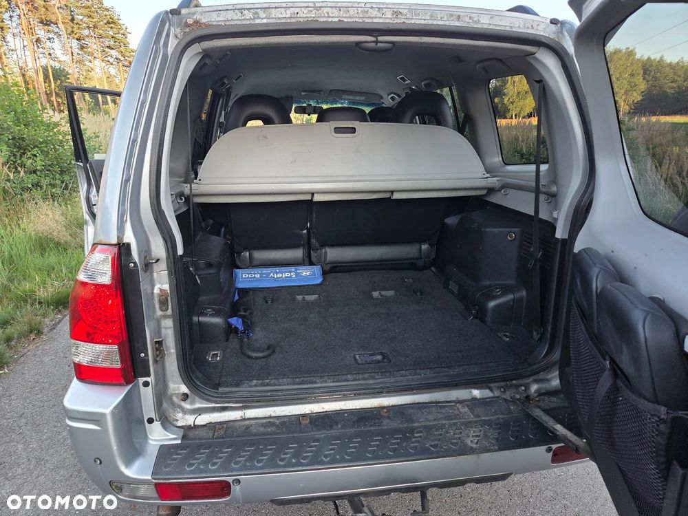 Mitsubishi Pajero 3.2 DID Instyle DAKAR - 11