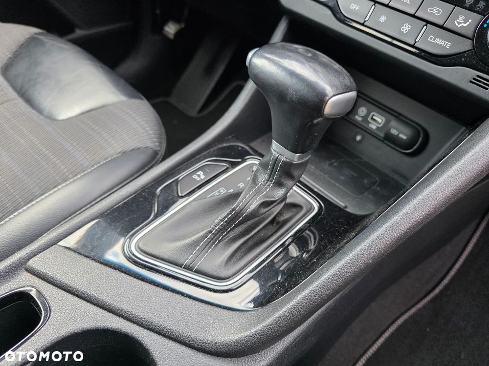 Kia Niro 1.6 GDI Hybrid M - 29