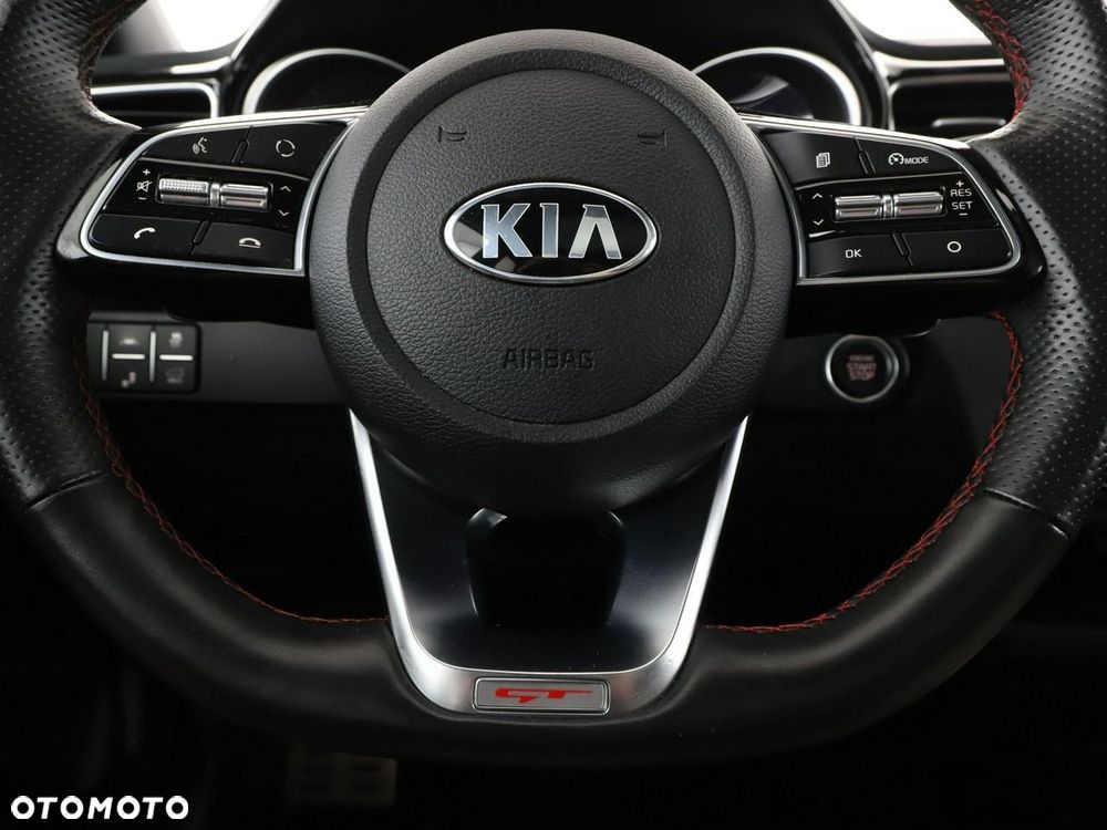 Kia ProCeed 1.6 T-GDI GT DCT - 21