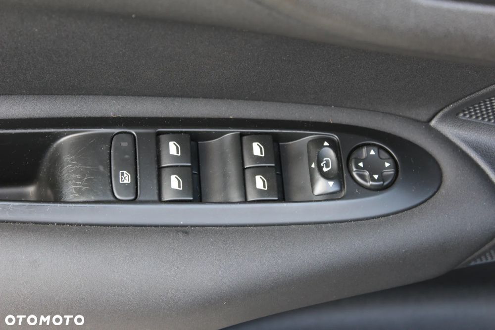 Citroën C4 BlueHDi 120 Stop&Start Selection - 18