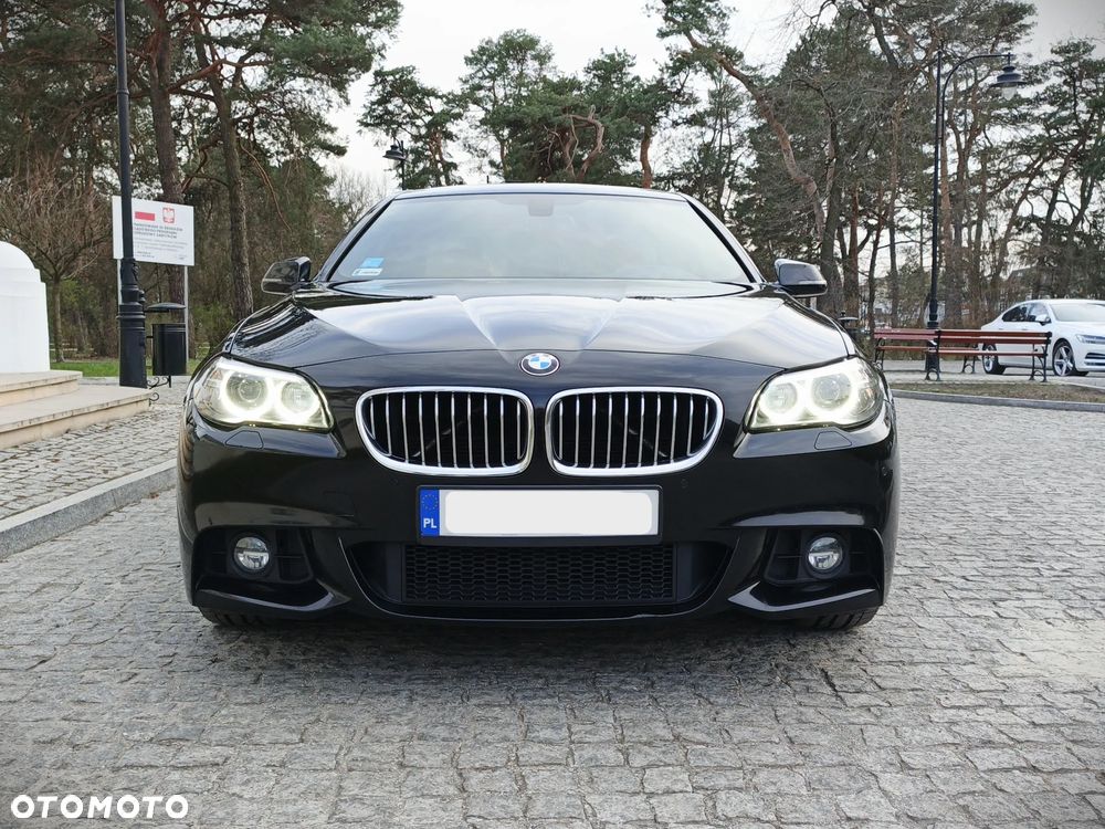 BMW Seria 5 520d xDrive - 5