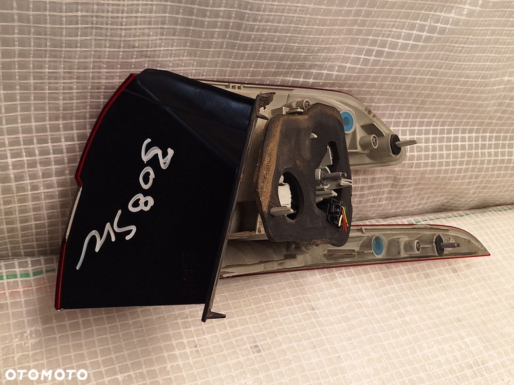 lampa tyl tylna lewa peugeot 308 II t9 2013-2017 kombi sw 9678093980 europa orginal demontaz - 6