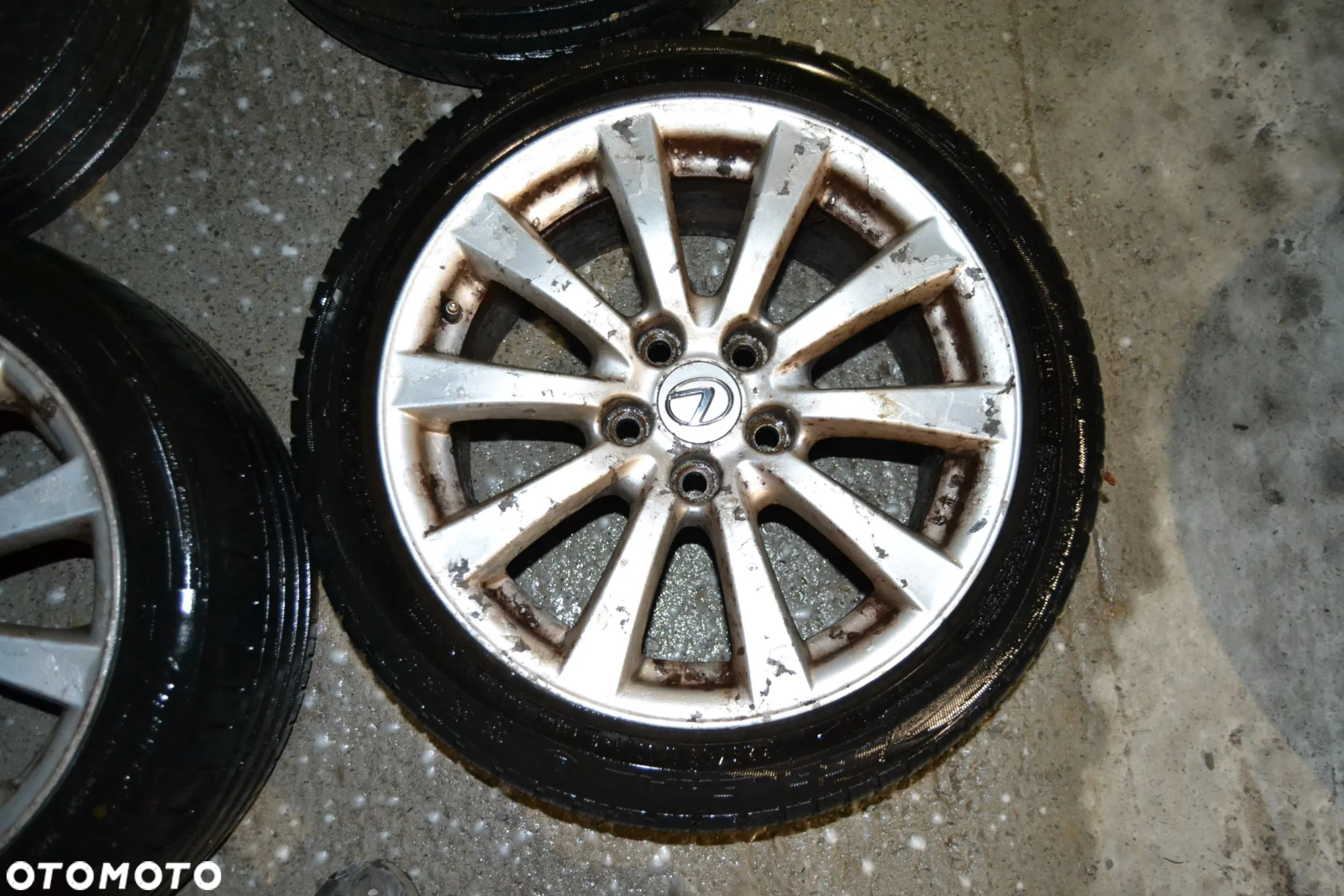 FELGI ALUFELGI TOYOTA LEXUS IS220D IS250 IS350 8x17 ET45 5x114,3 - 5