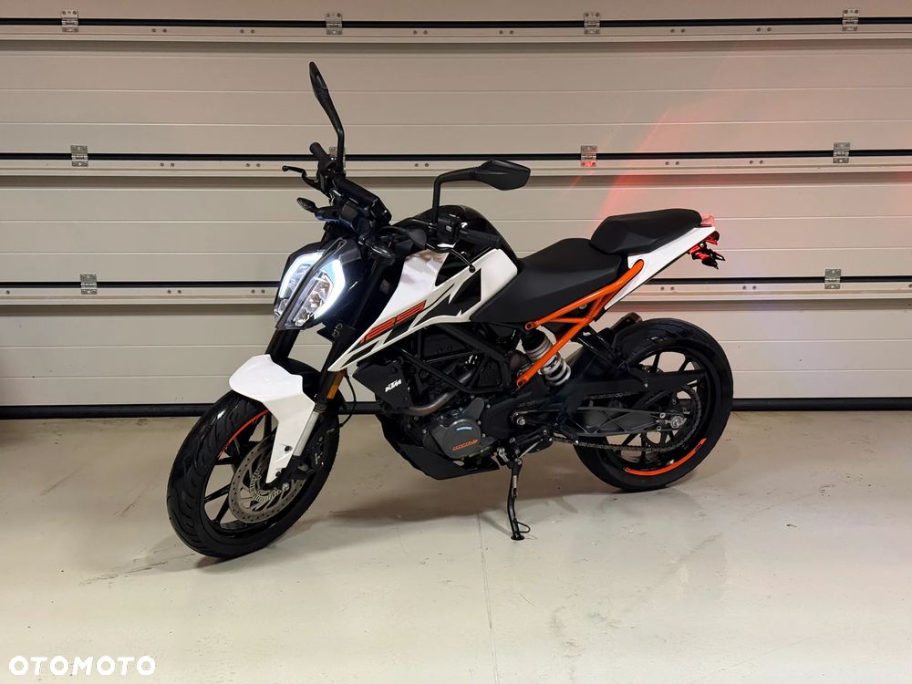 KTM Duke - 1