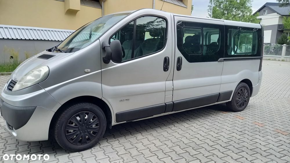 Renault Trafic 2.0 dCi 115 Passenger FAP L2H1 Expression - 5