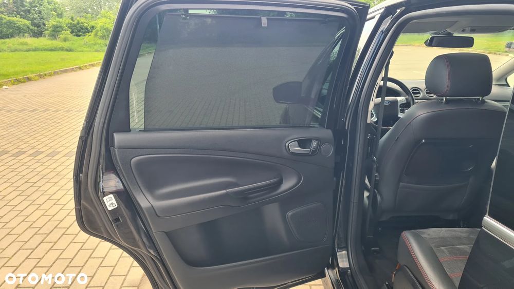 Ford S-Max 2.0 TDCi DPF Titanium - 15