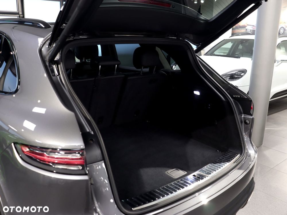 Porsche Cayenne - 35