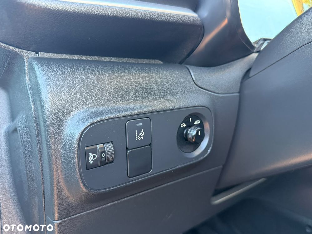 Citroën C3 1.2 PureTech Exclusive - 30