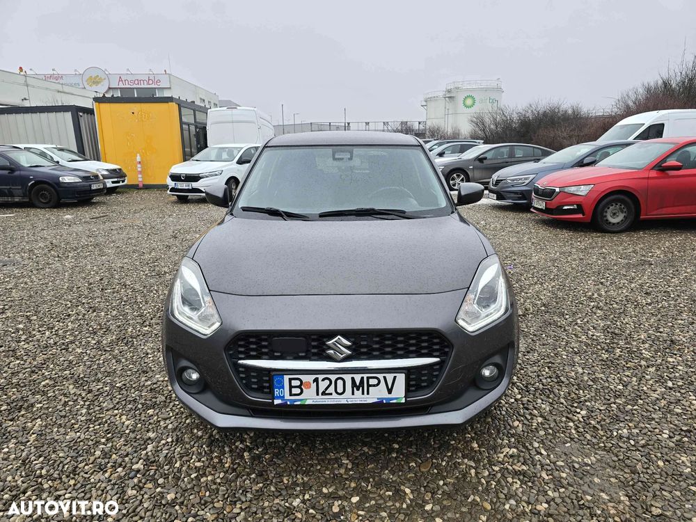 Suzuki Swift - 1