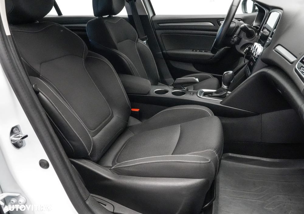 Renault Megane TCe 140 GPF EDC Equilibre - 15