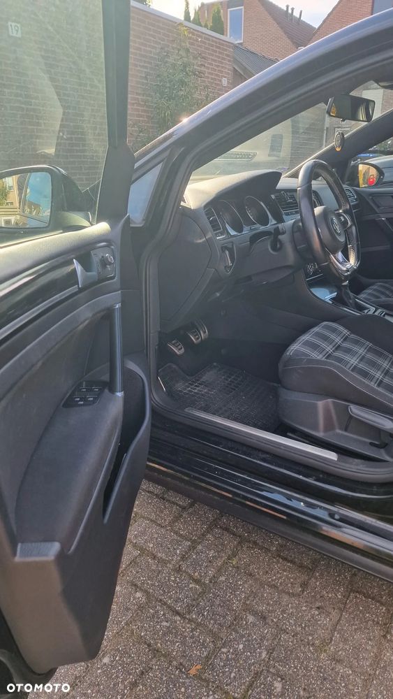 Volkswagen Golf VII 2.0 TDI BMT GTD - 13