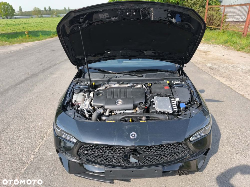 Mercedes-Benz CLA 200 d 8G-DCT AMG Line - 15
