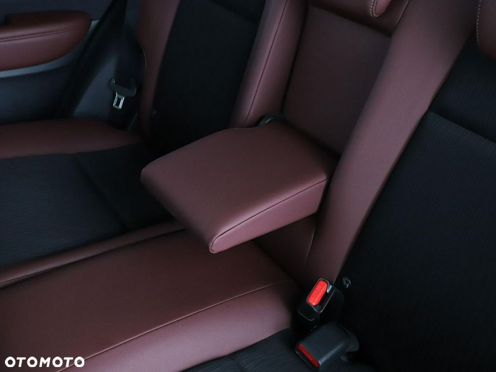 Honda HR-V 1.5 i-VTEC TURBO CVT Sport - 35