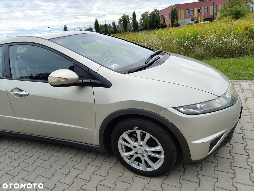 Honda Civic 1.4 Base - 10