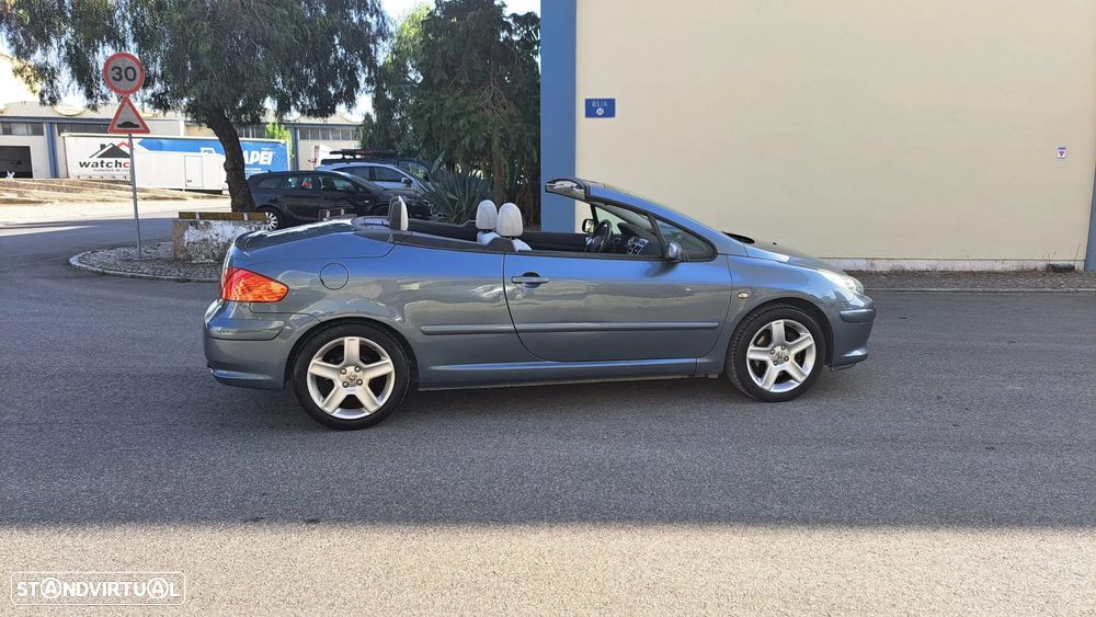 Peugeot 307 CC 2.0 HDi Sport - 26