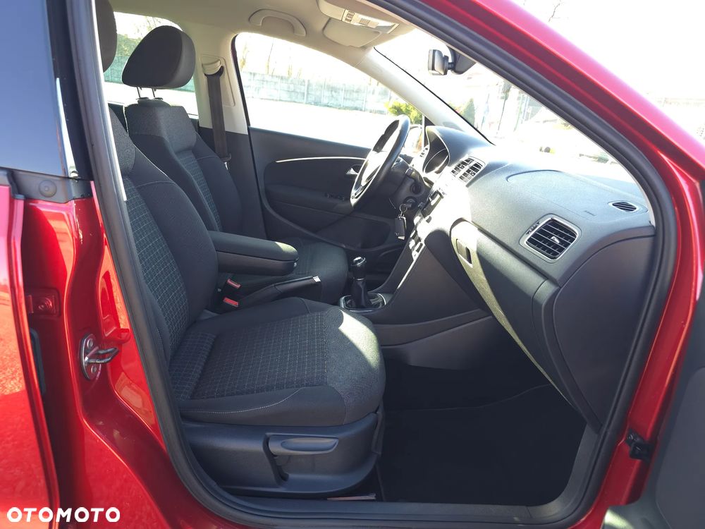 Volkswagen Polo 1.2 TSI Comfortline - 16