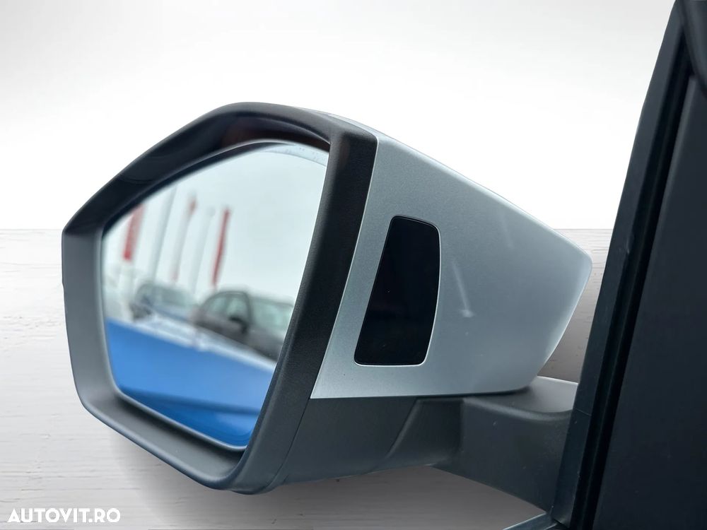 Skoda Octavia 2.0 TDI DSG 4X4 Scout - 8