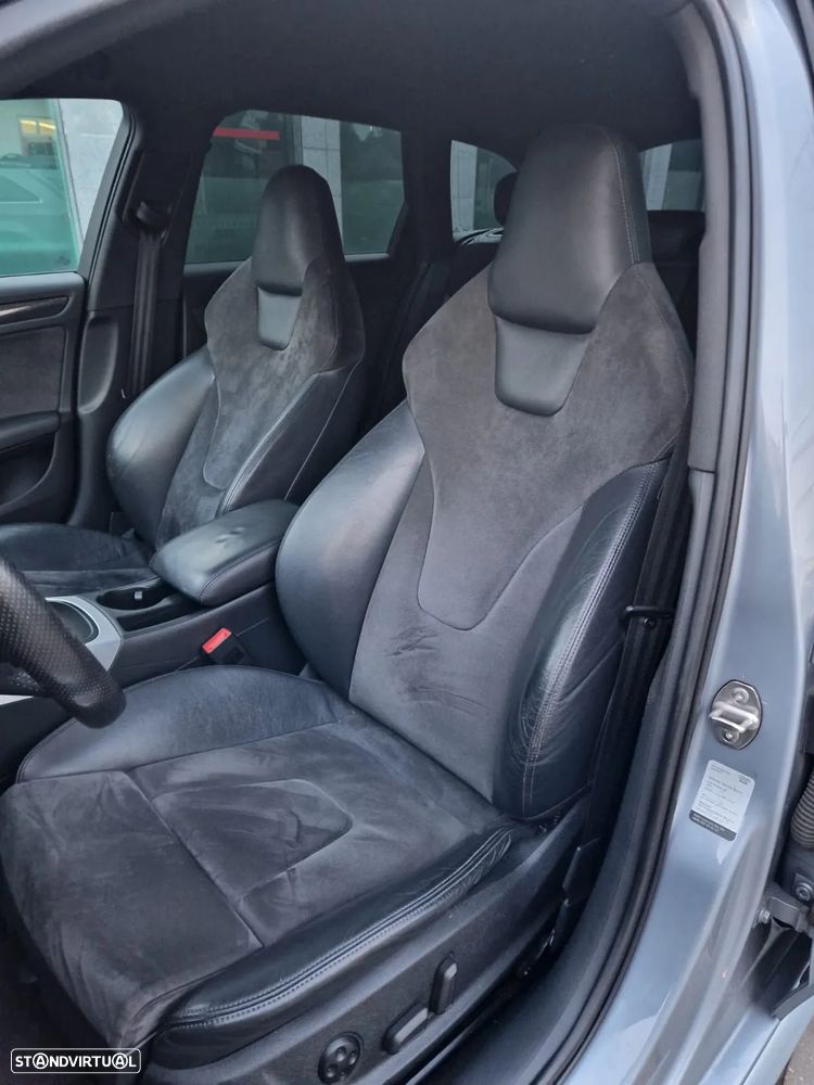 Audi A4 2.0 TFSI S line Sport Pack - 5