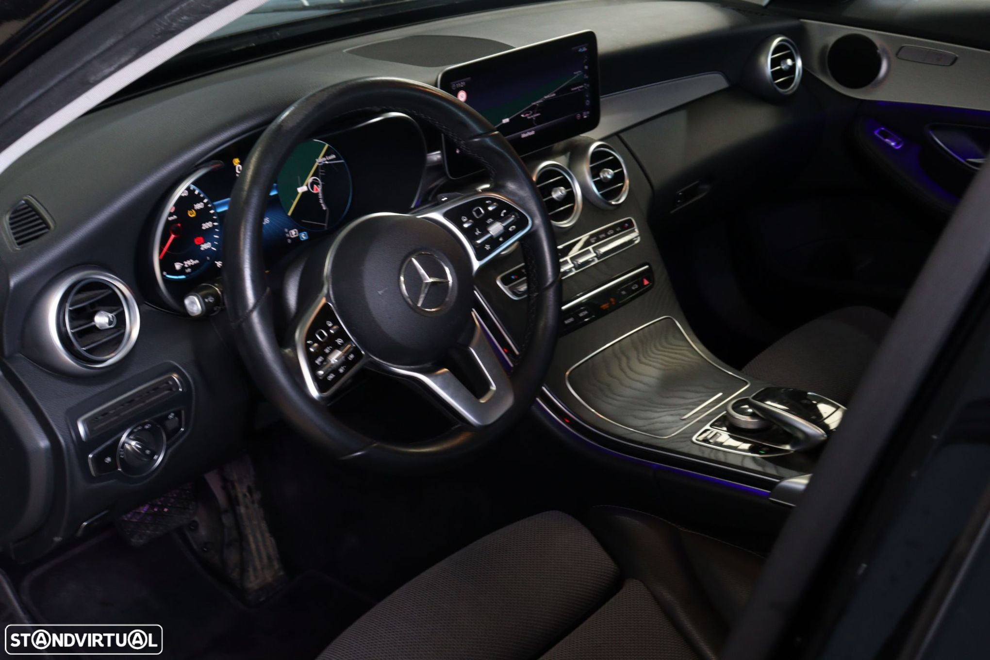 Mercedes-Benz C 220 d Avantgarde - 24