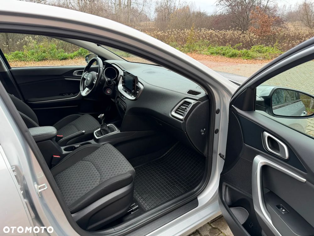 Kia Ceed 1.4 T-GDI M - 14