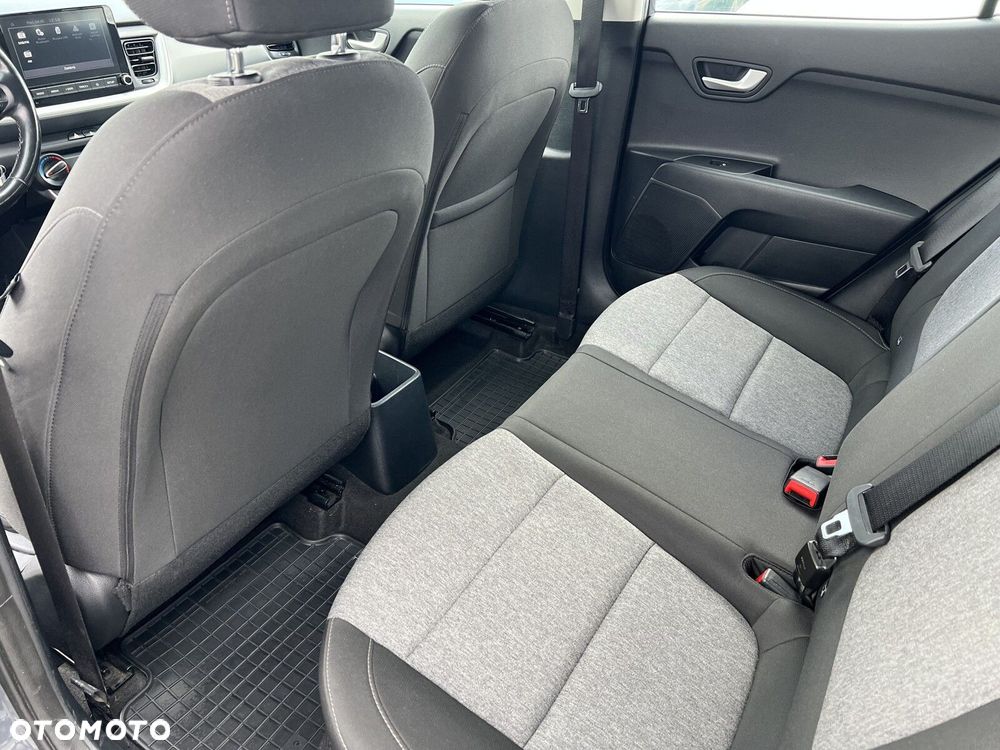 Kia Stonic - 25
