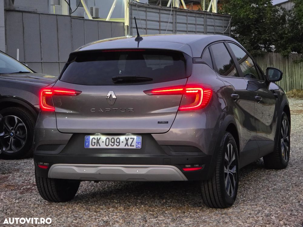 Renault Captur E-TECH Full 145 E-Tech Engineered - 9