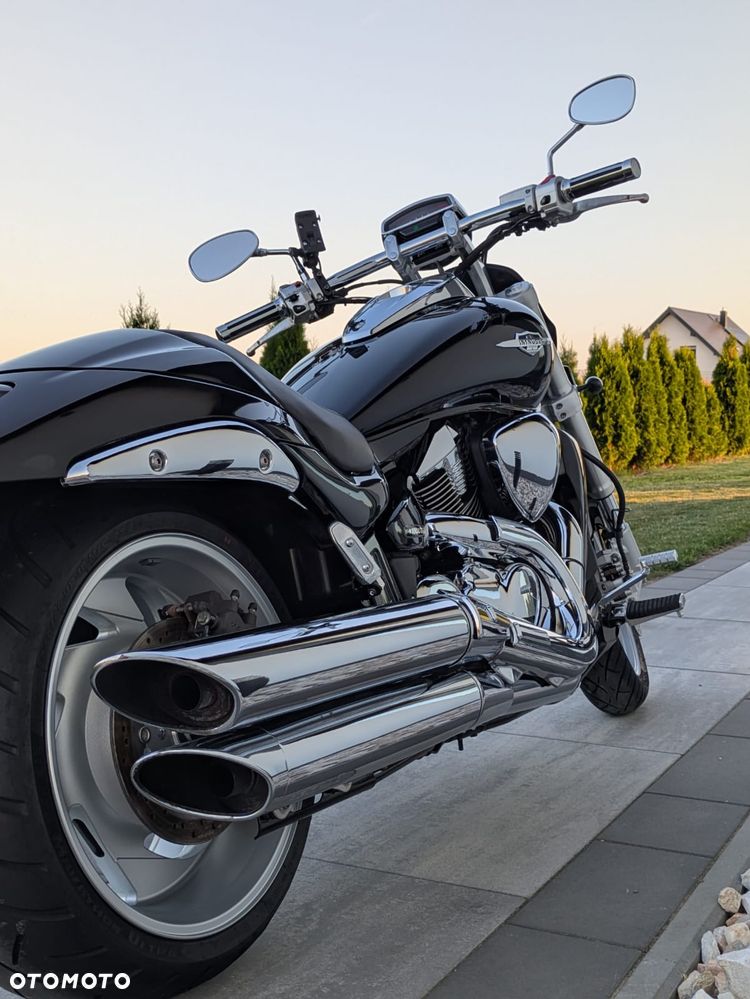 Suzuki Boulevard - 23