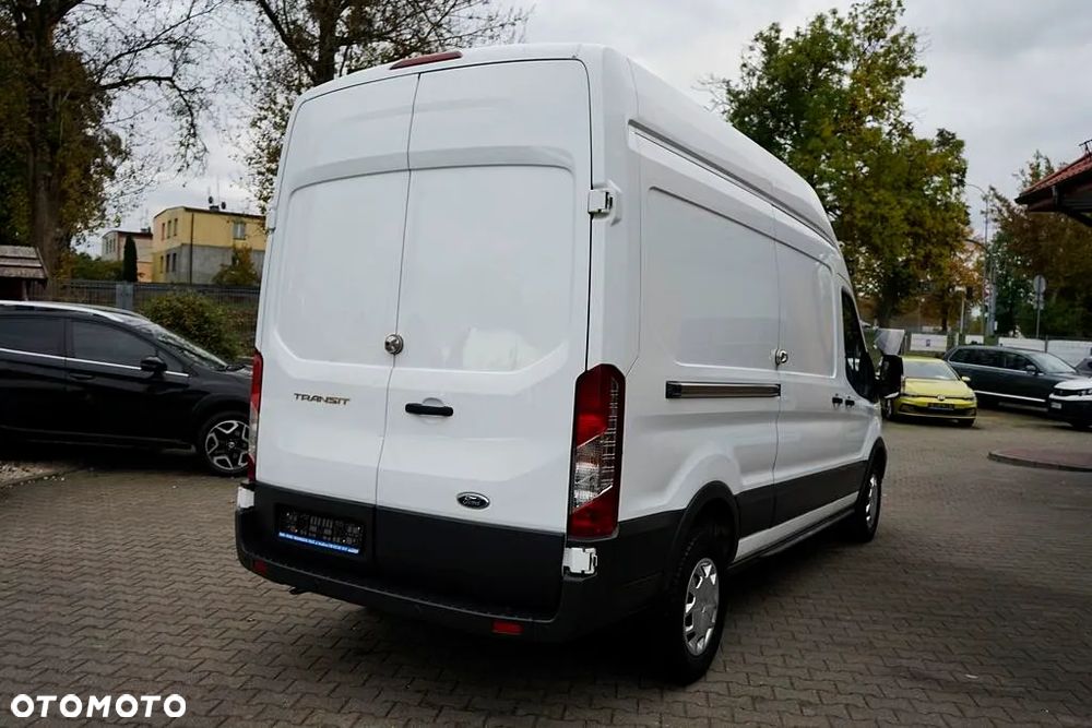 Ford Transit - 7