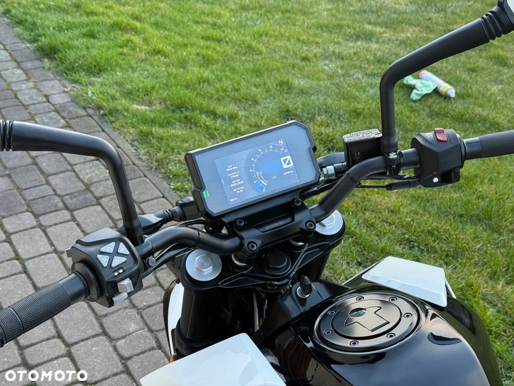 KTM Duke 125 - 11