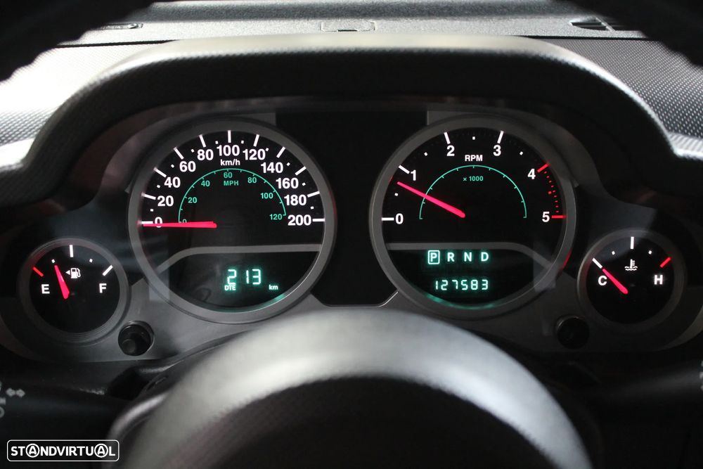 Jeep Wrangler 2.8 CRD ATX Sport - 10