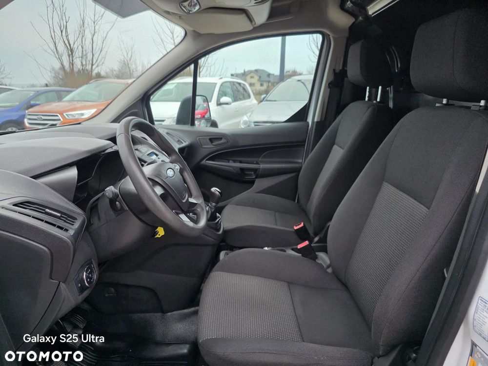 Ford Transit Connect - 34