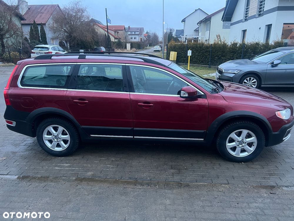 Volvo XC 70 D5 AWD Summum - 4