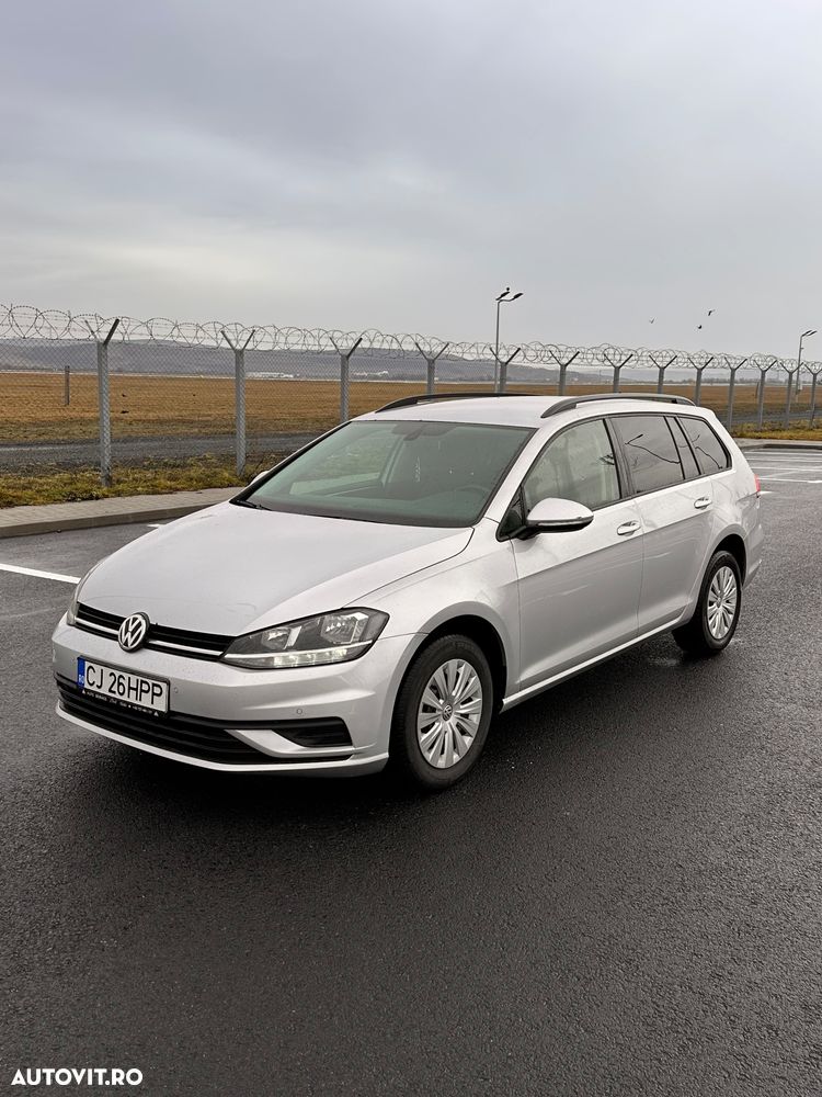 Volkswagen Golf 1.6 TDI (BlueMotion Technology) Comfortline - 1