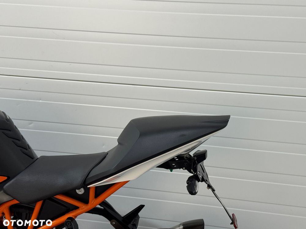 KTM RC 125 - 16