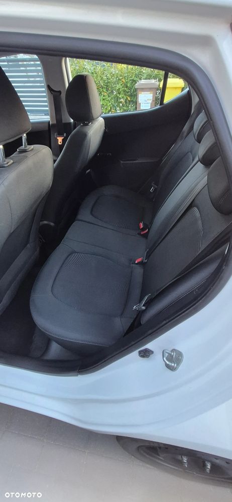 Hyundai i10 1.0 Pure - 10