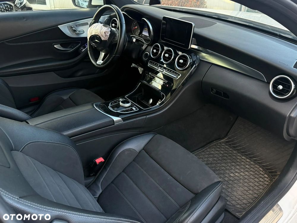 Mercedes-Benz Klasa C 220 d 9G-TRONIC - 16