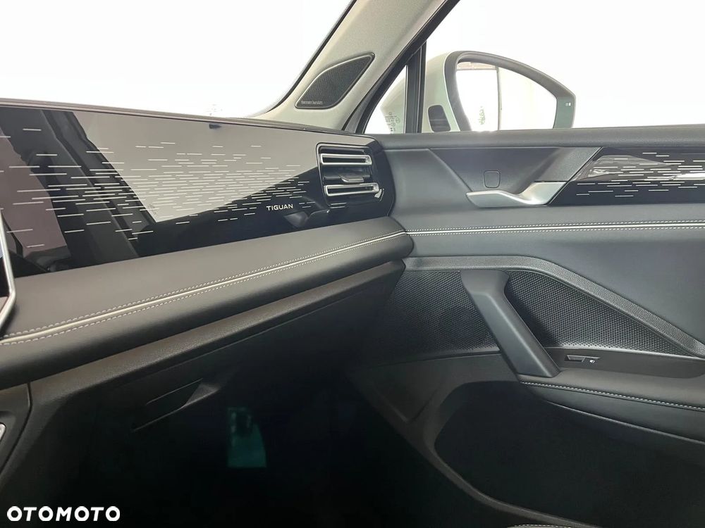 Volkswagen Tiguan 1.5 TSI EVO Elegance DSG - 19