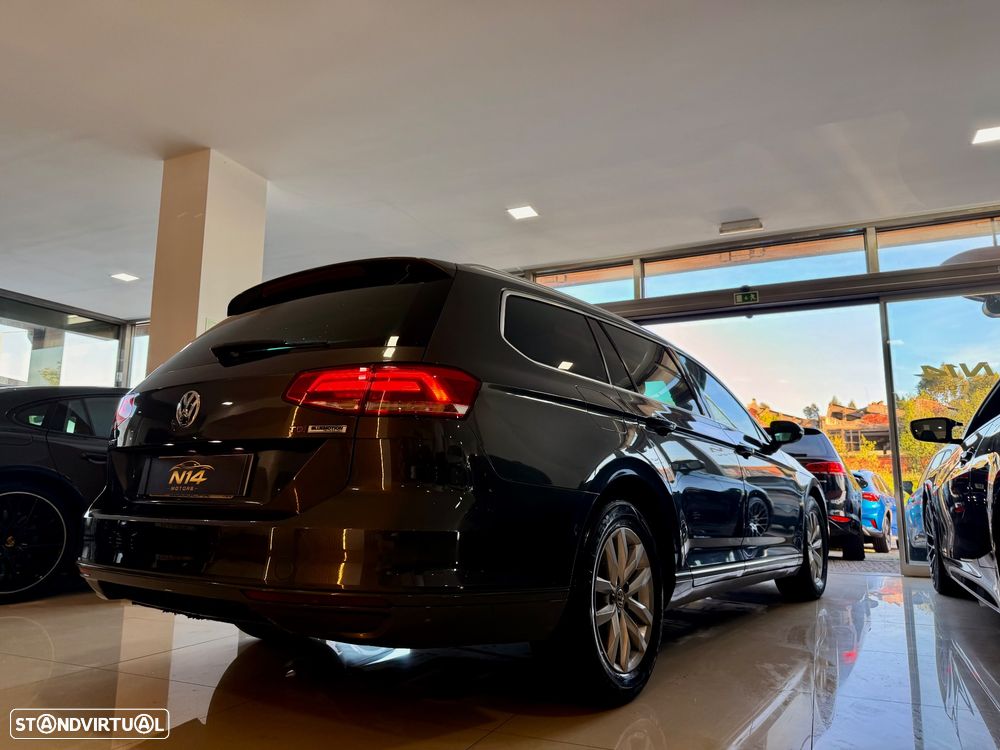 VW Passat Variant 1.6 TDI (BlueMotion ) DSG Comfortline - 11