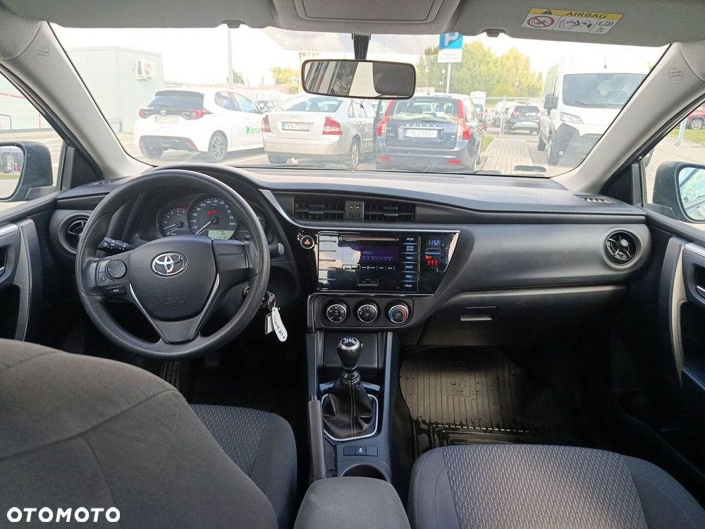 Toyota Corolla 1.4 D-4D Active - 11