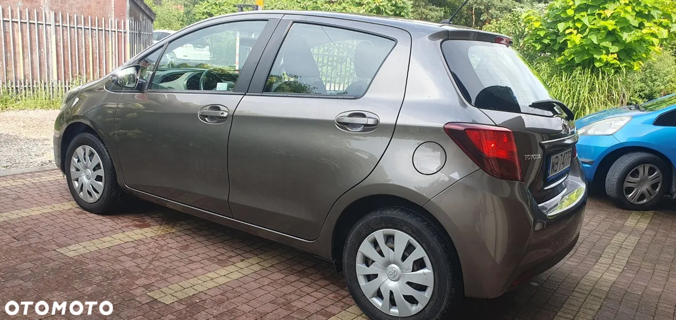 Toyota Yaris 1.33 Life EU6 - 4
