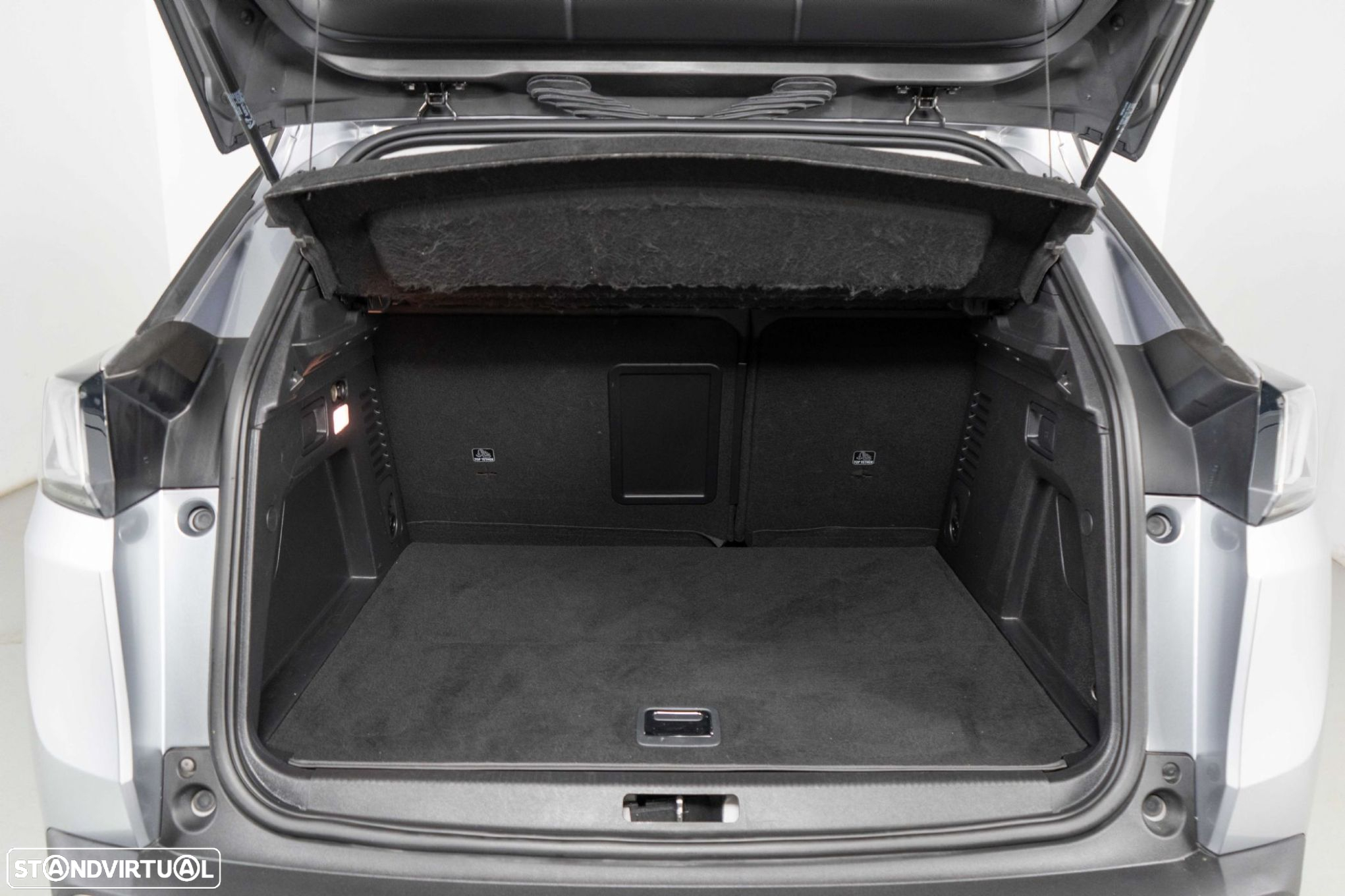 Peugeot 3008 1.6 Hybrid Allure e-EAT8 - 12