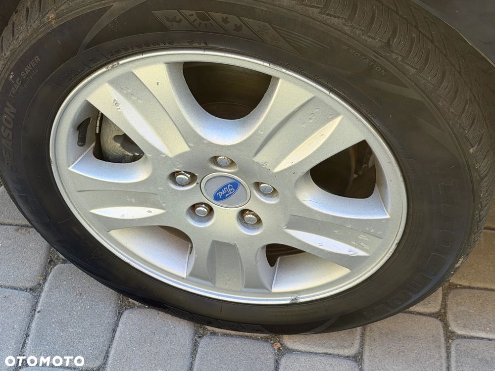 Ford Mondeo - 26