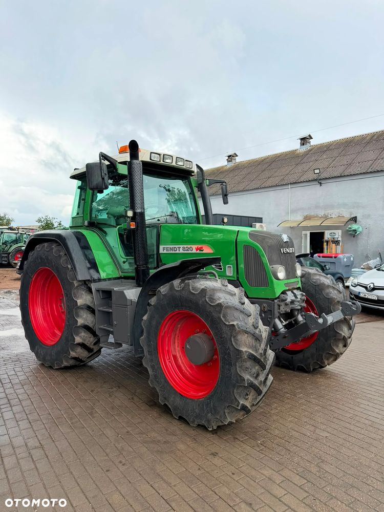 Fendt 820 Vario TMS - 8