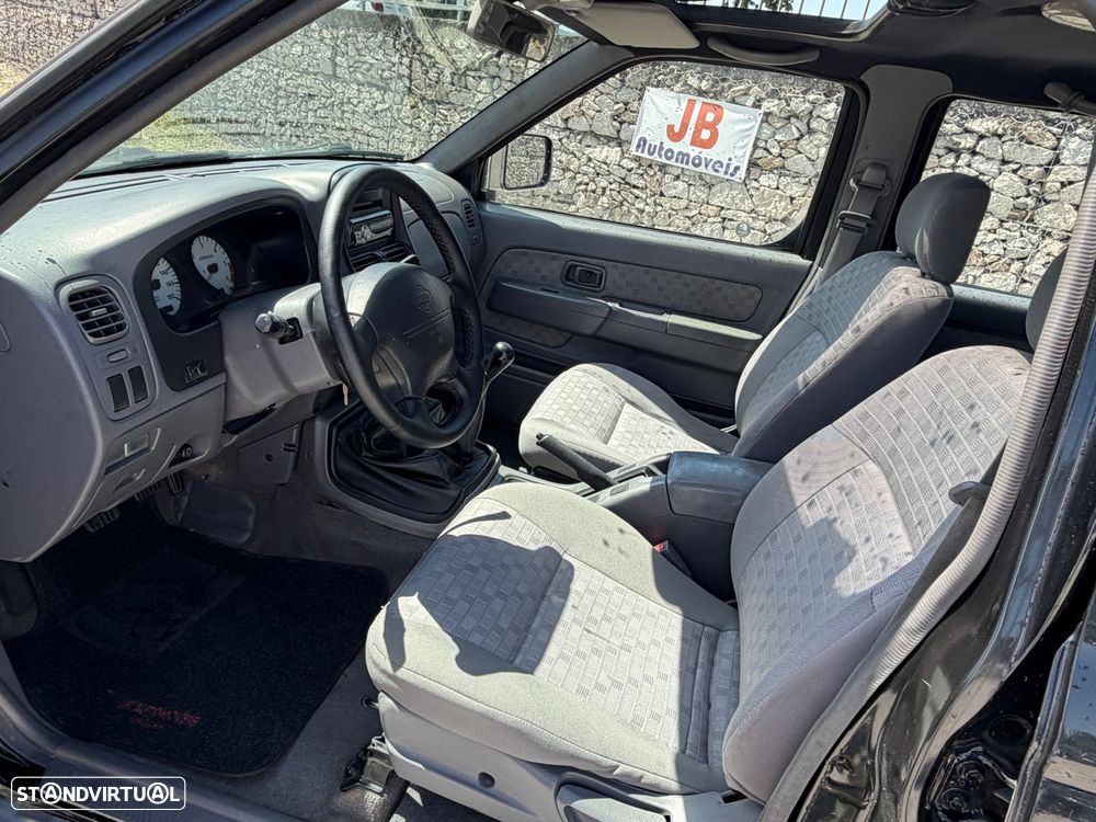 Nissan Navara - 8
