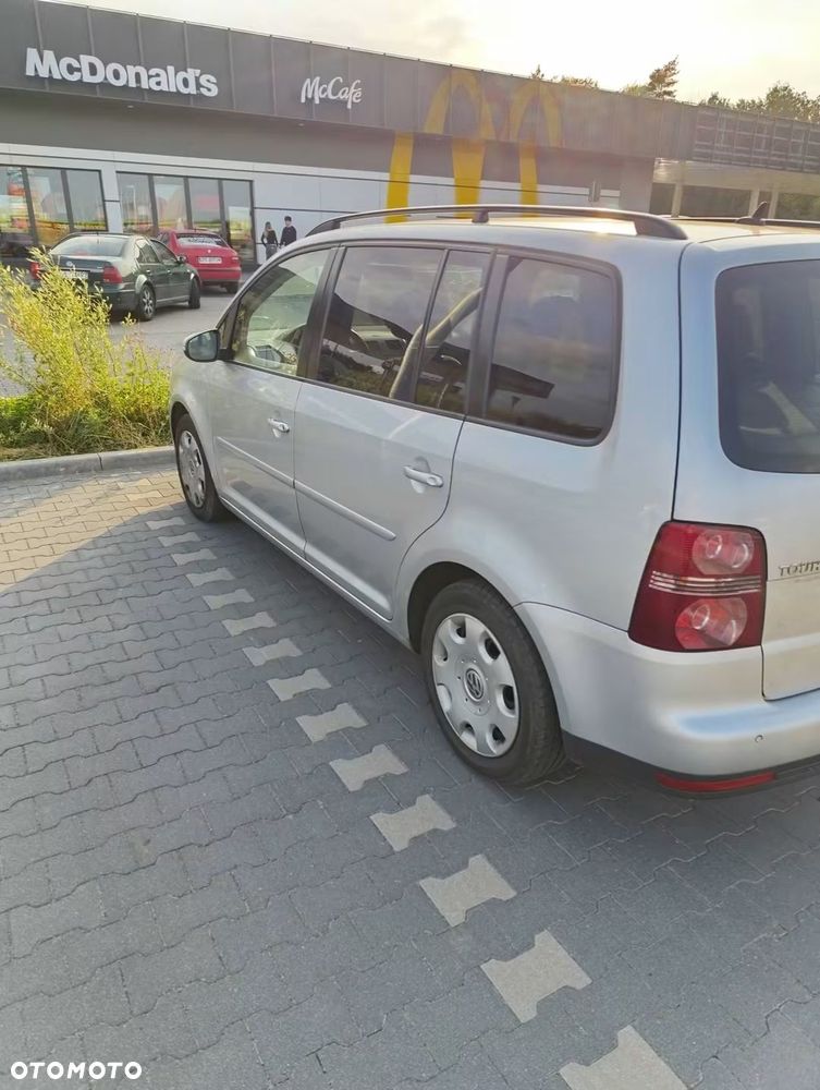 Volkswagen Touran 1.9 TDI Trendline - 4