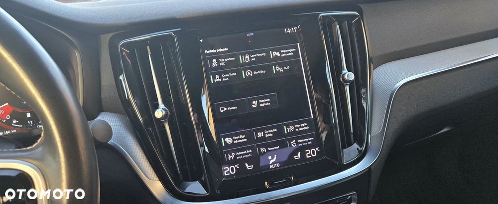 Volvo S60 T4 R-Design - 33