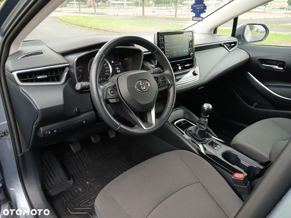 Toyota Corolla - 16