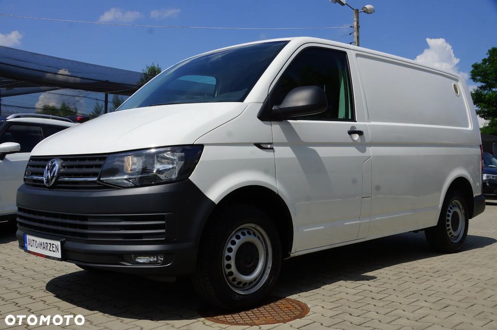 Volkswagen Transporter - 4