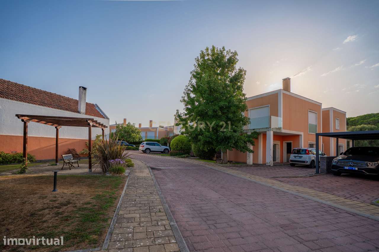 Moradia T4 com Piscina Privativa | Bicesse, Cascais - Grande imagem: 3/54