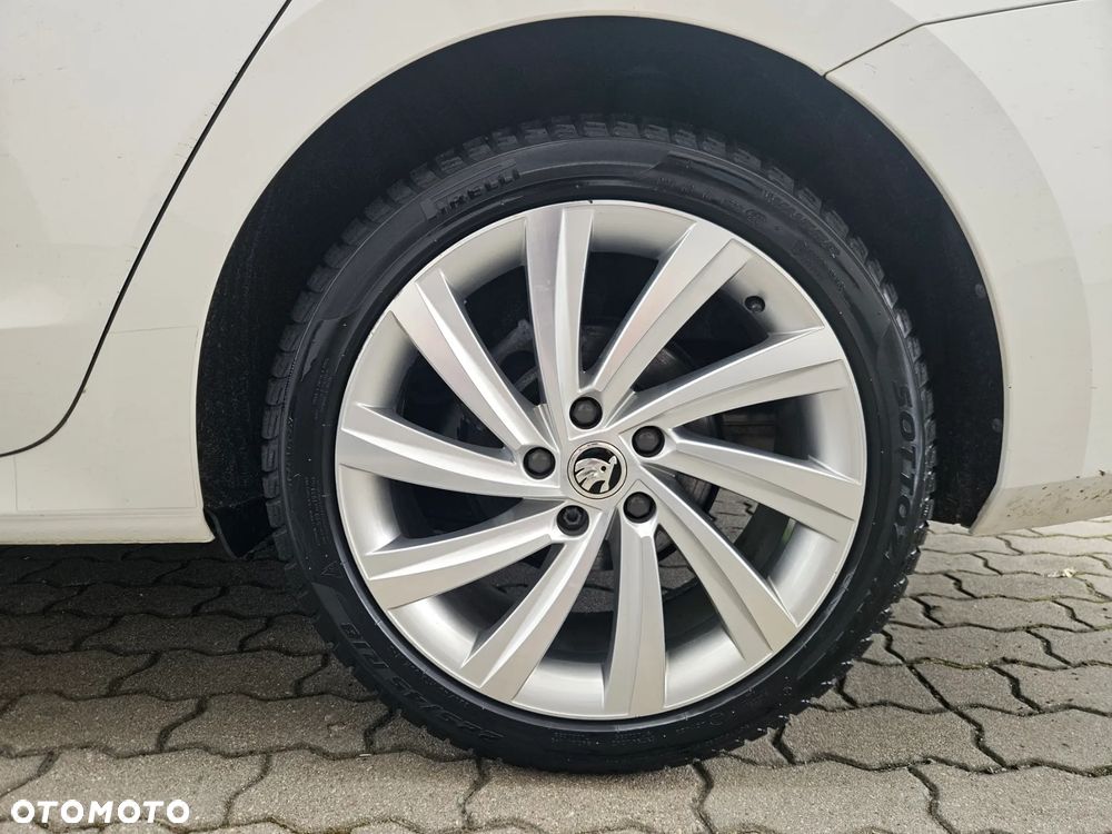 Skoda Octavia 1.5 TSI ACT Style - 10